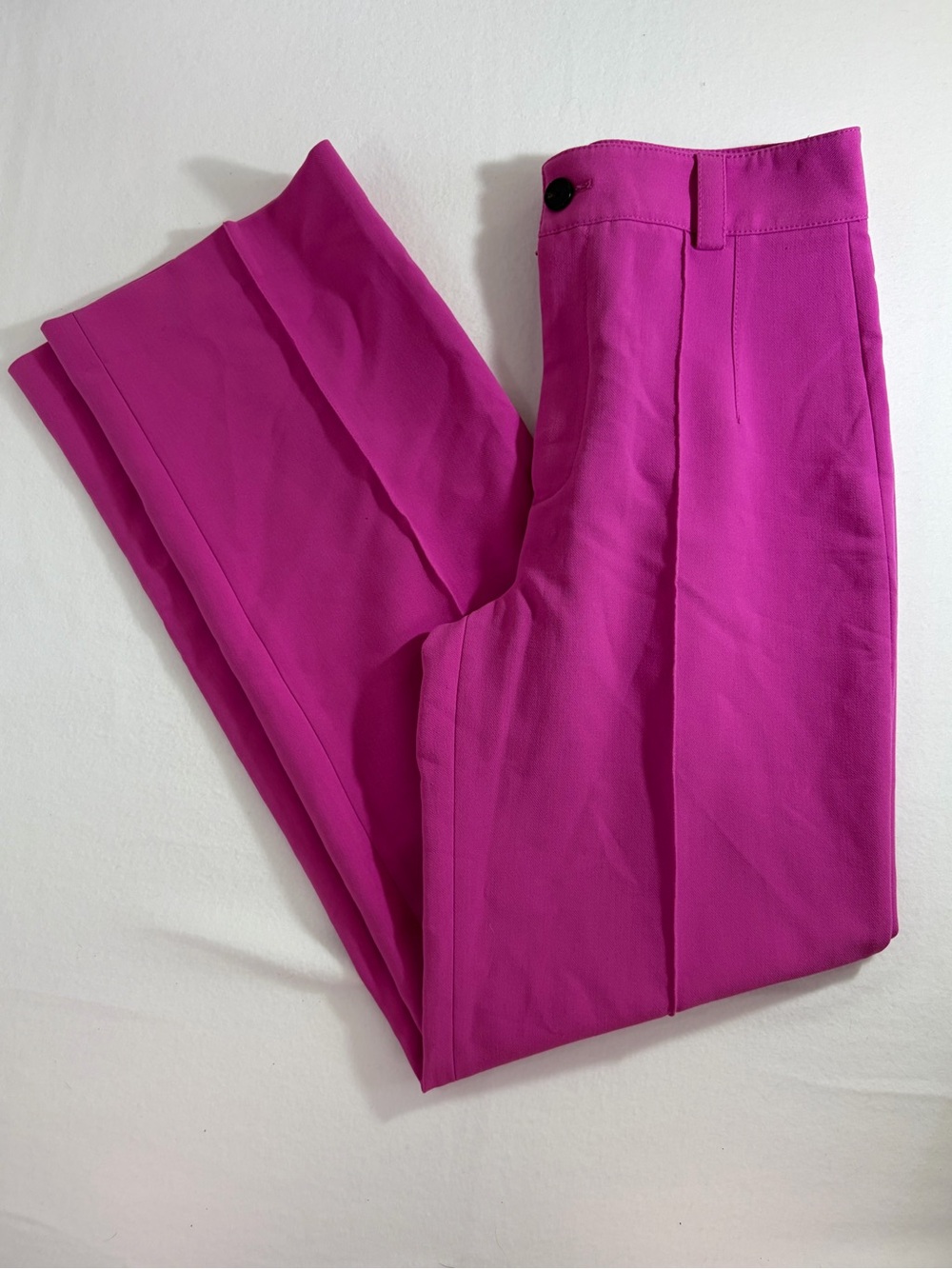 Zara Women’s Dress Pants in Bright Magenta